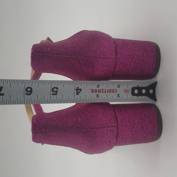 1510- Betsey Johnson Women's Sandals Size 7.5 Pink Color NWT - Picture 5 of 9